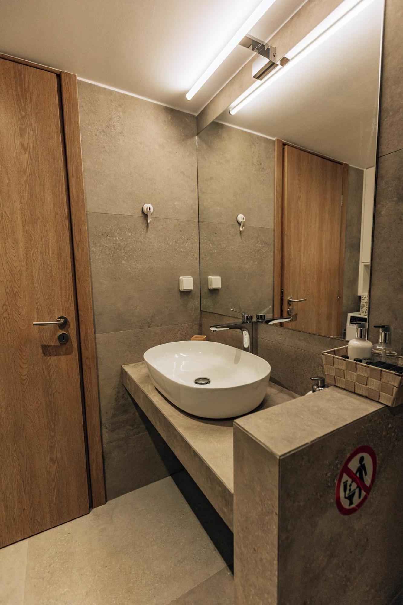 Annag Apart And Zitahouse Atenas Exterior foto